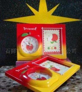 供應(yīng)紅黃色蘋(píng)果鬧鐘座鐘 | 臺(tái)鐘精品，點(diǎn)亮溫馨家居生活